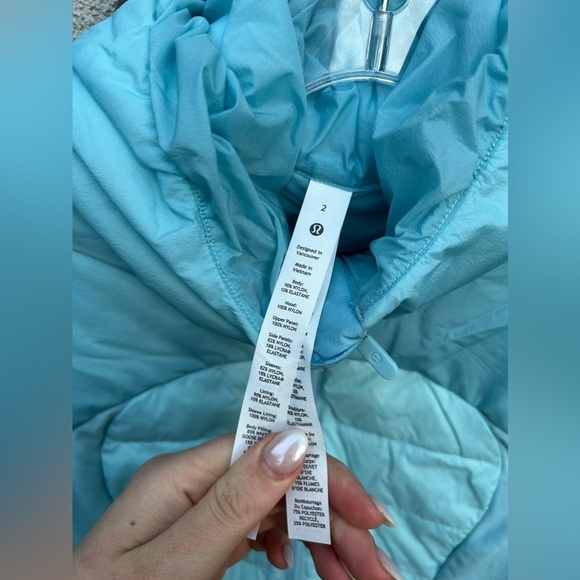 Lululemon Down for It All Jacket In Sea Frost New With Tags! - Picture 4 of 9